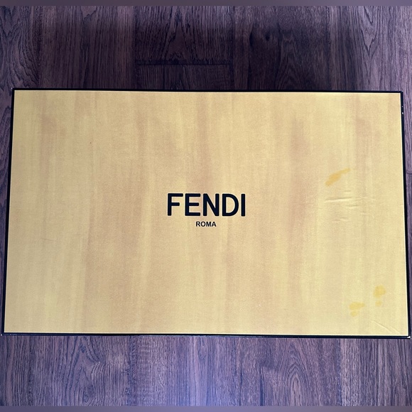 Fendi Delfina knee high boots - Picture 5 of 10